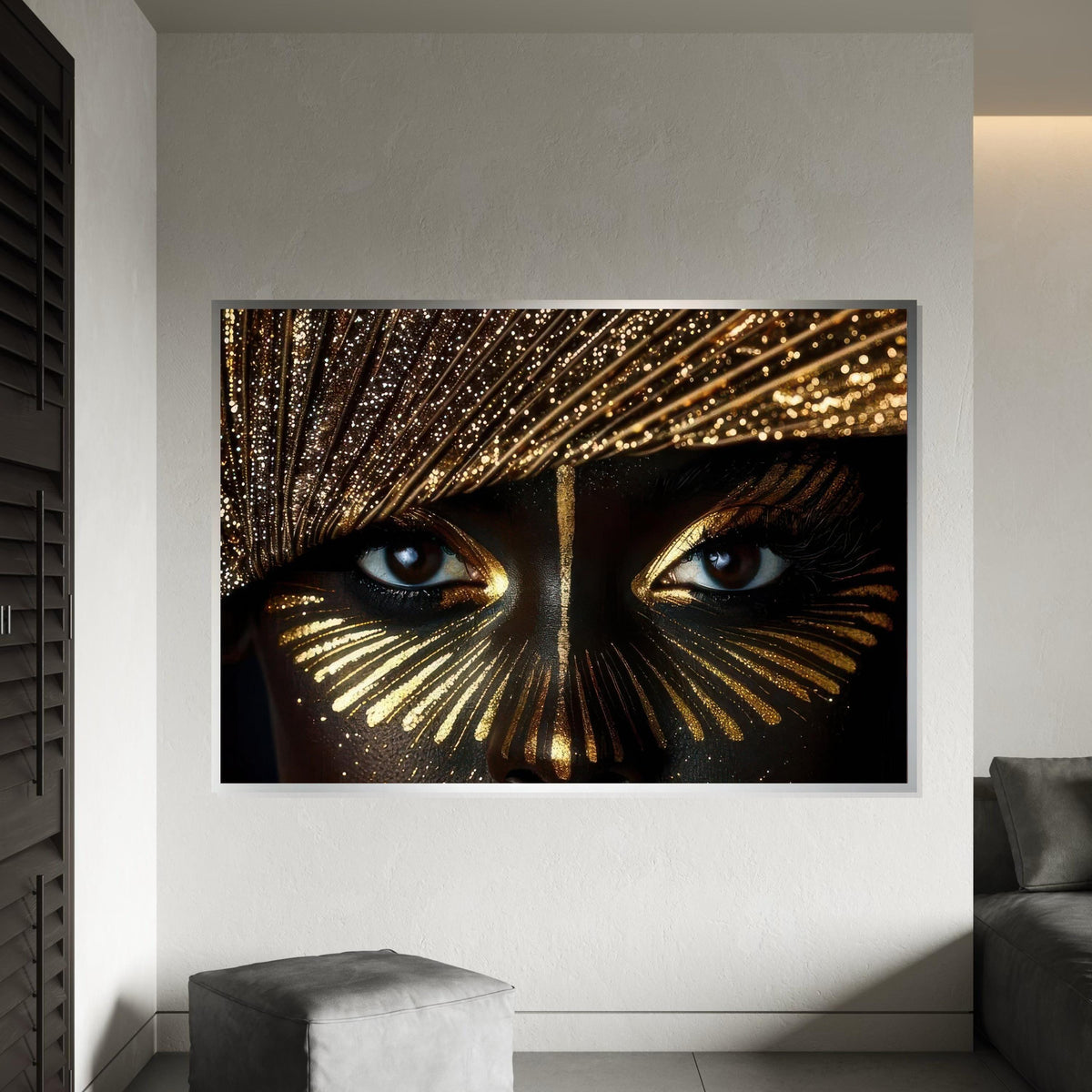 Golden Glitter Eyes Close-Up Canvas Print, Beauty Makeup Macro Art, High-Detail Glam Portrait,Black & Gold Wall Decor,Oil-Style Beauty Print